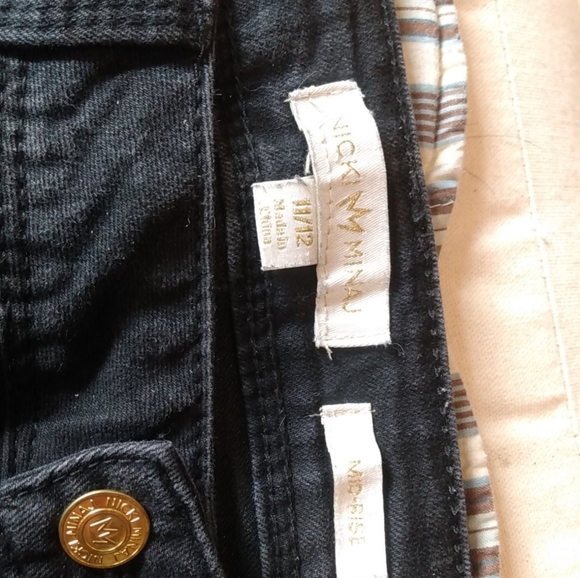 (4/$15!)Nicki Minaj, size 11/12 mid rise black skinny jeans - Picture 4 of 4
